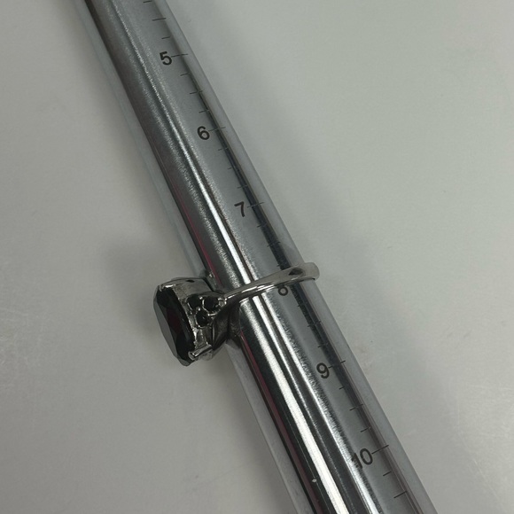 Natural Black Spinel set in Stainless Steel
Jewelry Suite (Ring size 8) - Picture 13 of 14